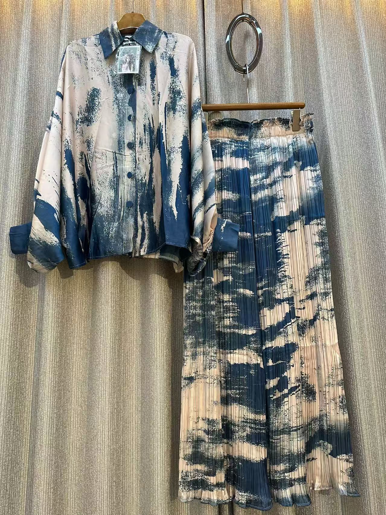 Autumn Gray Floral Two Piece S - مراجعة Winter Clothing Outfits وسعره